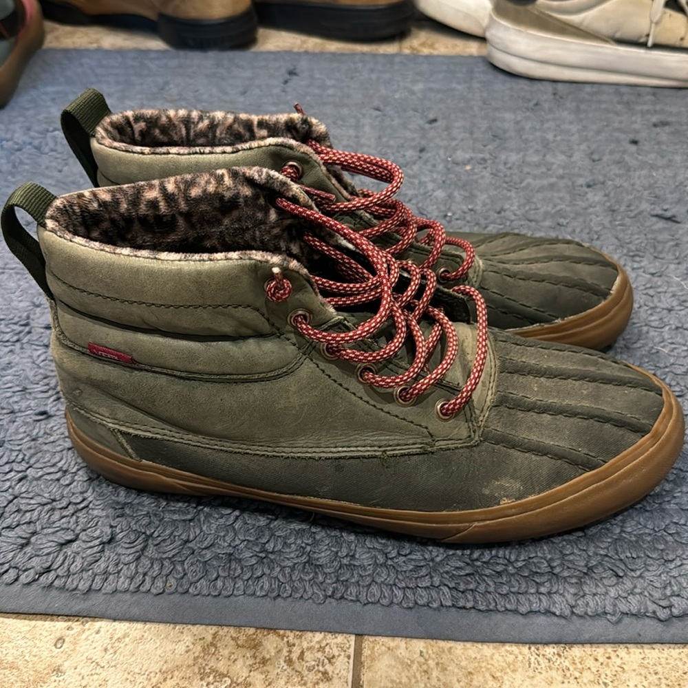 Vans Sk8 Hi Del Pato MTE Duck Boots